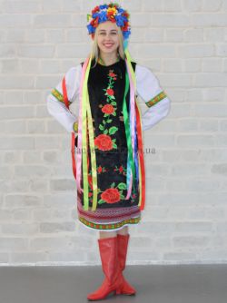 Женский народный классический костюм